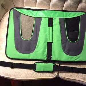 Pets carrying bag for cats and small dogs.
